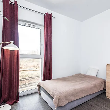 شقة Cracovia Apartment