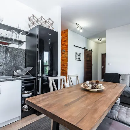 شقة Cracovia Apartment