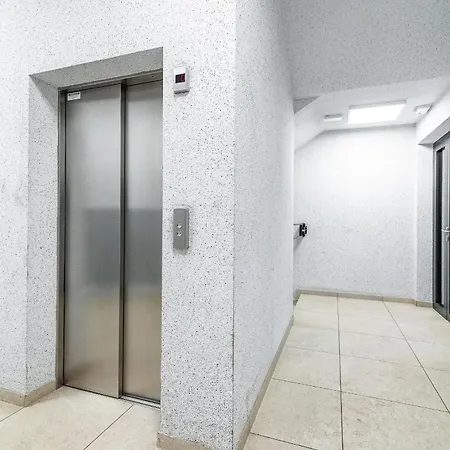 Cracovia Apartment *